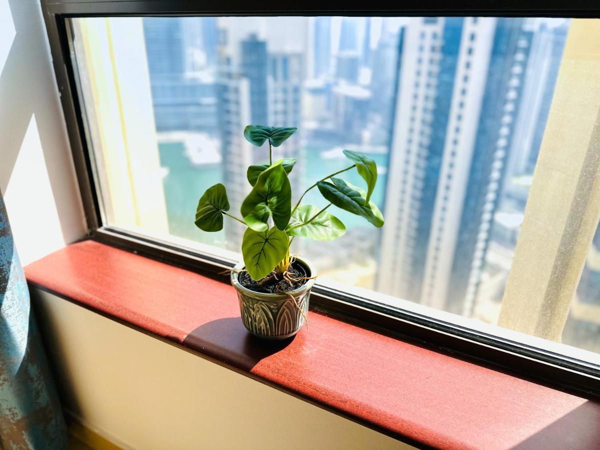 Luxury Casa - Indigo Sea View Apartment Jbr Beach 2Br ดูไบ ภายนอก รูปภาพ