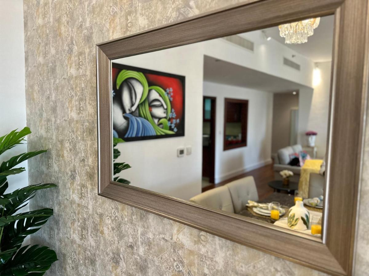 Luxury Casa - Indigo Sea View Apartment Jbr Beach 2Br ดูไบ ภายนอก รูปภาพ