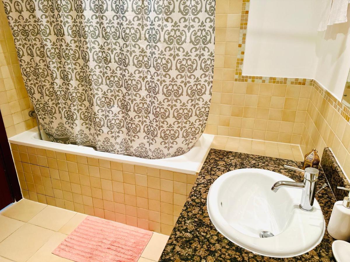 Luxury Casa - Indigo Sea View Apartment Jbr Beach 2Br ดูไบ ภายนอก รูปภาพ
