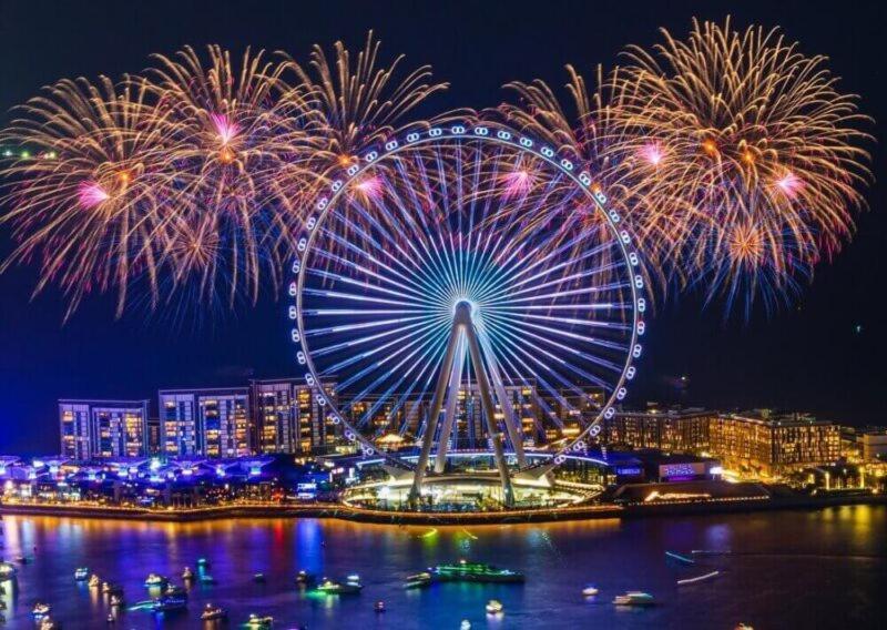 Luxury Casa - Indigo Sea View Apartment Jbr Beach 2Br ดูไบ ภายนอก รูปภาพ